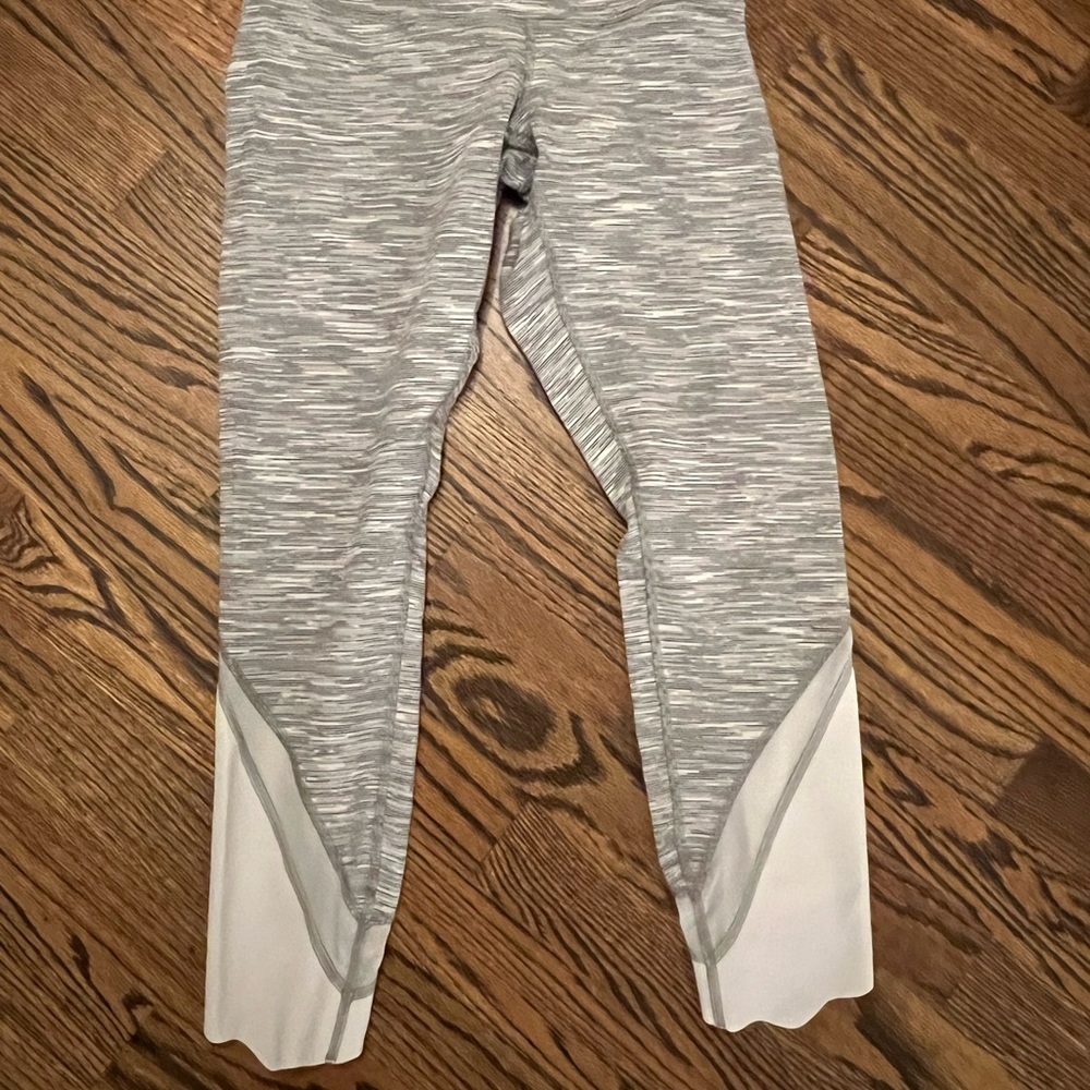 Lulu lemon crop leggings